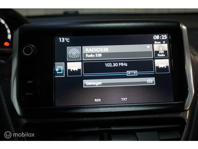 Peugeot 2008 1.2 PureTech Active 2014 Benzine 32