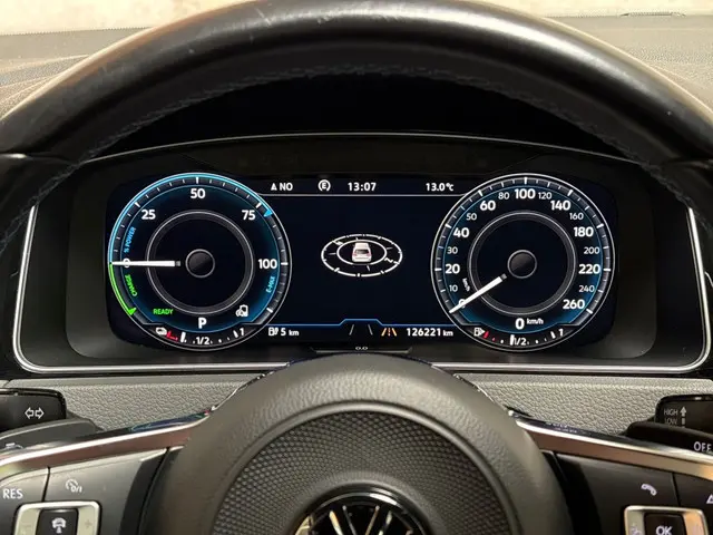 Volkswagen Golf 1.4 TSI PHEV GTE 2018 Hybride Benzine 18