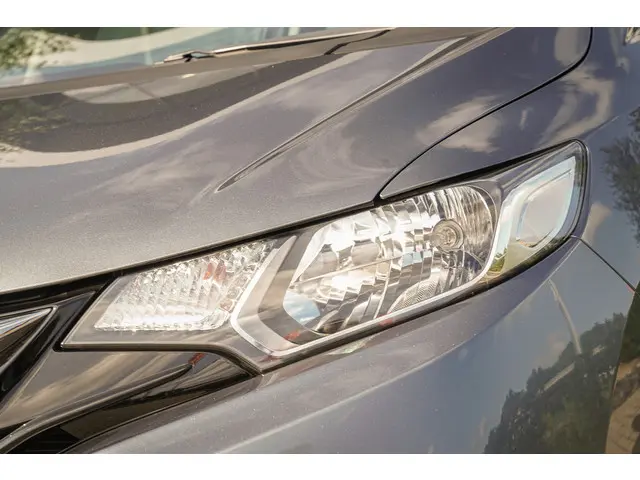 Honda Jazz 1.3i VTEC COMFORT 2018 Benzine 37