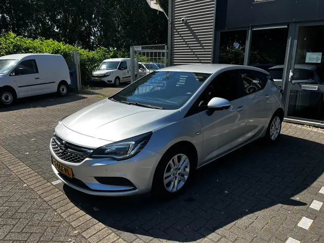 Opel Astra 1.6 CDTI Innovation 2016 Diesel 5