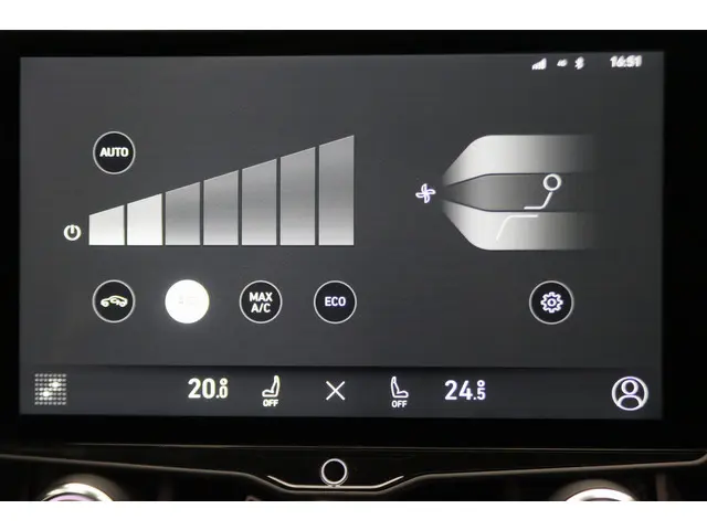 Lynk & Co 01 1.5 2023 Hybride Benzine 47