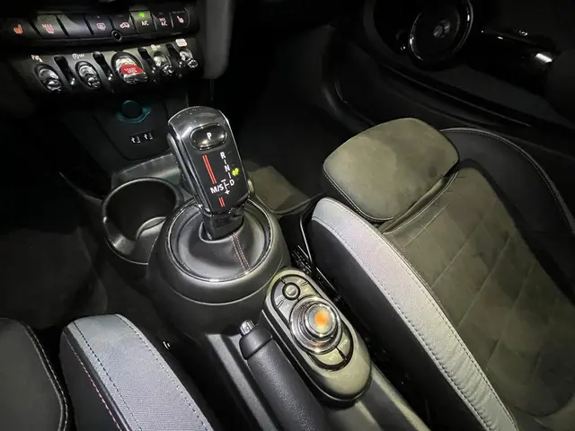 MINI Cooper Mini 2.0 John Works Chili 2019 Benzine 26