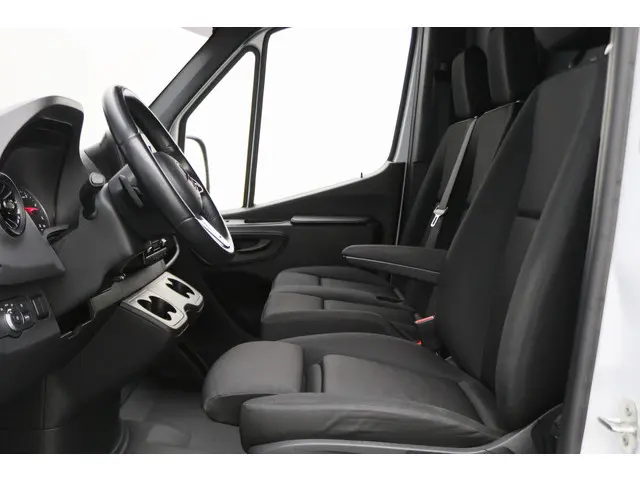 Mercedes-Benz Sprinter 317 CDI Aut. L2H2 2022 Diesel 11
