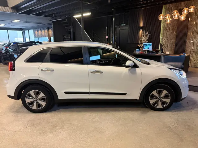 Kia Niro 1.6 GDi Hybrid DynamicLine 2019 Hybride Benzine 9
