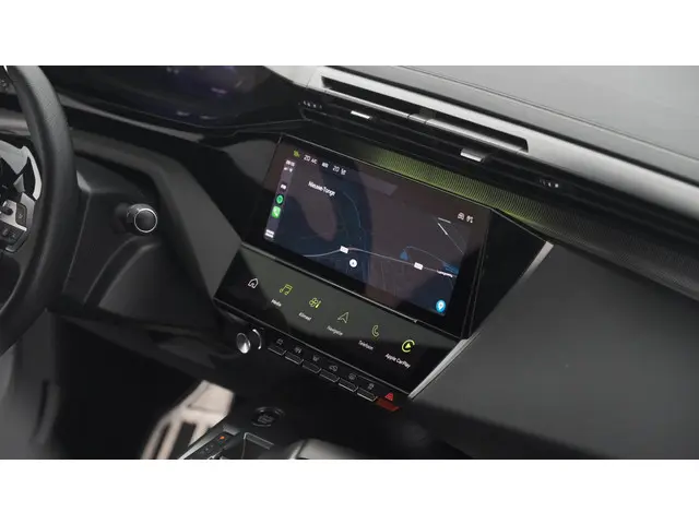 Peugeot 308 PureTech 130 GT Pack Business 2022 Benzine 74
