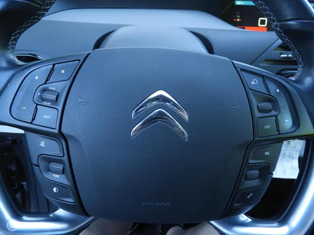 Citroën C4 Grand 1.2 PureTech 7 persoons 2018 Benzine 19