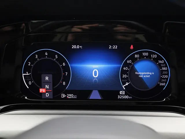 Volkswagen Golf 1.5eTSI/130PK Life DSG 2023 Benzine 14