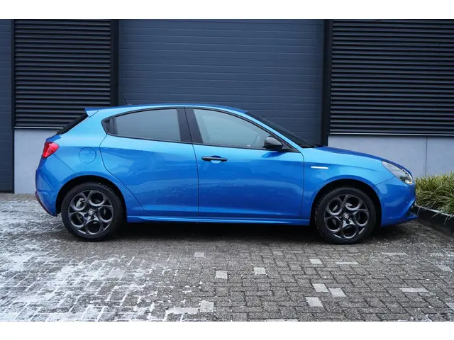 Alfa Romeo Giulietta 1.4 Turbo Sport 2020 Benzine 24