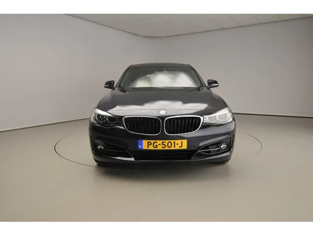 BMW 3 Serie Gran Turismo 320i 2017 Benzine 5