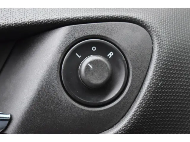 Opel Meriva 1.4 Turbo Business+ 2014 Benzine 26