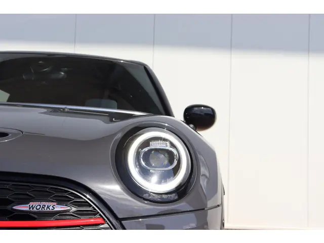 MINI Clubman Mini 2.0 JCW ALL4 Chili 2020 Benzine 3