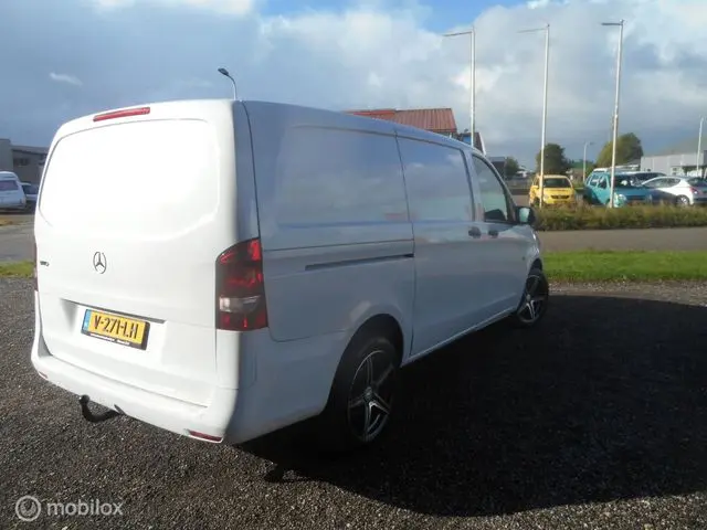 Mercedes-Benz Vito Bestel 111 CDI 2015 Diesel 6