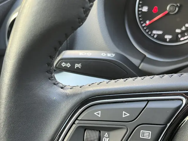 Audi Q2 35 TFSI epic 2020 Benzine 35