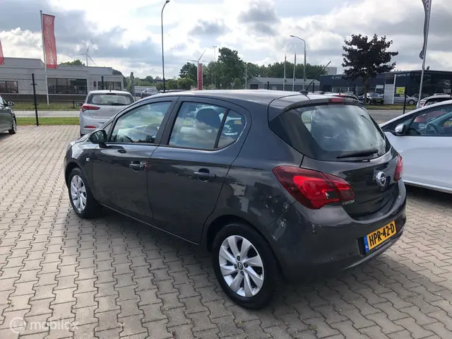Opel Corsa 1.2 16v 5.DRS AIRCO ELL PAK LMV 2016 Benzine 6