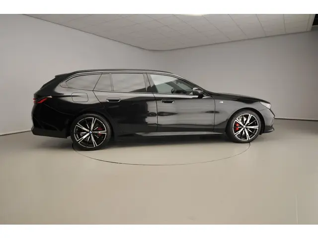 BMW 5 Serie Touring 520d 2025 Diesel 4