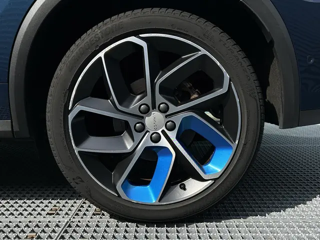 Lynk & Co 01 1.5 2023 Hybride Benzine 4
