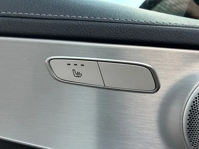 Mercedes-Benz C-Klasse C180 AMG line 2014 Benzine 42