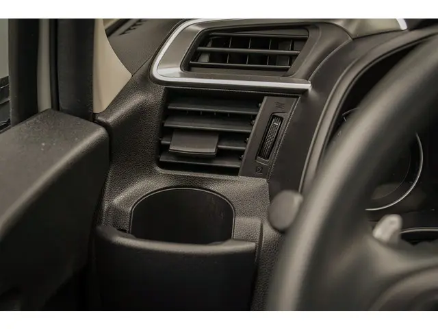 Honda Jazz 1.3i VTEC COMFORT 2019 Benzine 43