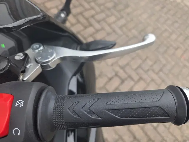 TRMotor TR125-2 TR 125-2 Black edtion 2025 Benzine 7