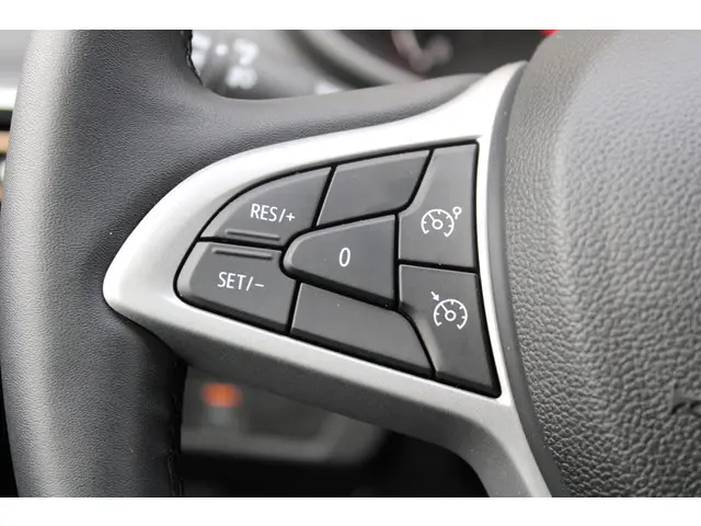 Dacia Jogger 1.0 TCe 110 Extreme 7p. 2025 Benzine 24