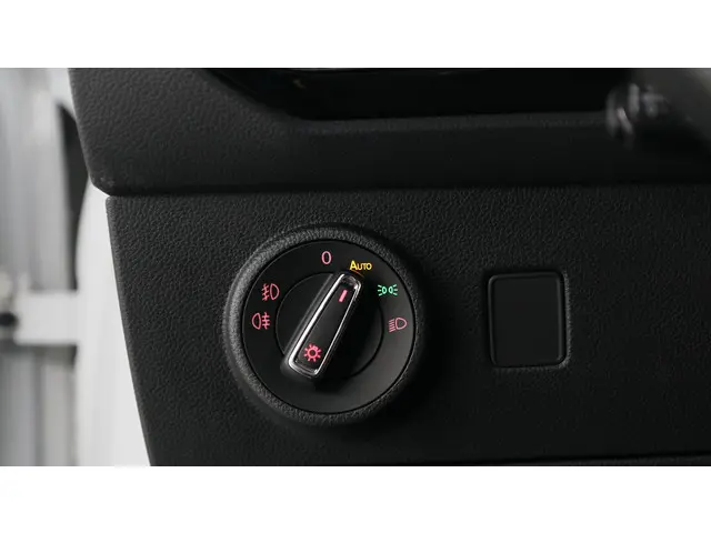 SEAT Ateca 1.4 EcoTSI 150pk Xcellence DSG 2017 Benzine 14