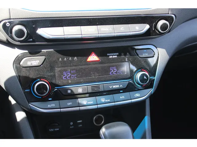 Hyundai IONIQ 1.6 GDi PHEV i-Motion 2019 Hybride Benzine 14