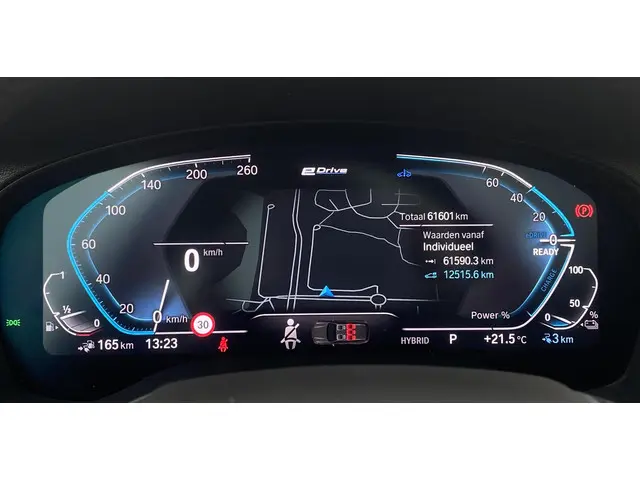 BMW X3 xDrive30e High Executive 2021 Hybride Benzine 6