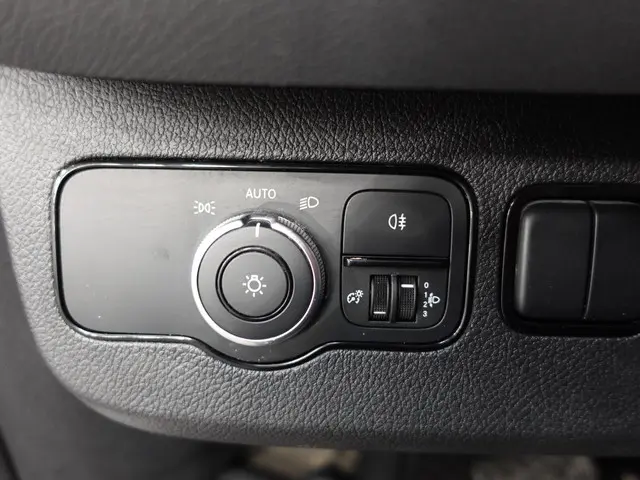 Mercedes-Benz Sprinter 140pk Automaat L2H1 2021 Diesel 16