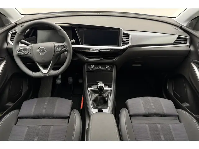 Opel Grandland 1.2 Turbo 130Pk GS Light 2024 Benzine 10