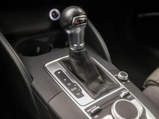 Audi A3 Limousine 35 TFSI S-Line Sport 2019 Benzine 11