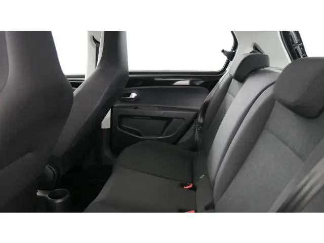 Volkswagen up! 1.0 BMT 60pk Move up! 2020 Benzine 33