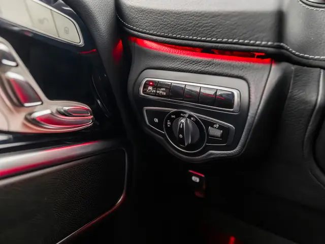 Mercedes-Benz G-Klasse 63 AMG 2020 Benzine 29