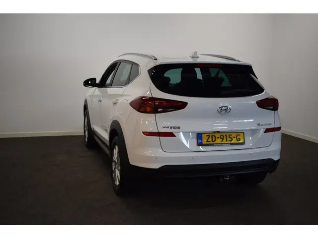 Hyundai Tucson 1.6 GDI Comfort/ 49000km/ 2019 Benzine 19
