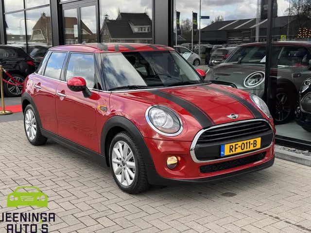MINI One Mini 1.2 Business | Cruise | Navi | 2017 Benzine 30