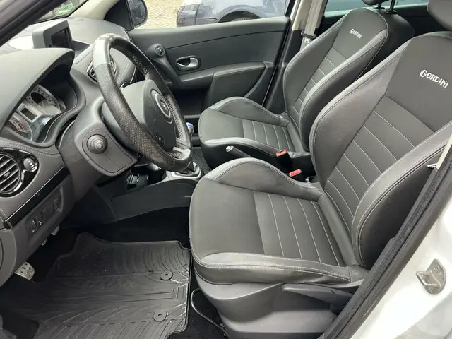 Renault Clio 1.6 GT GORDINI SERIE PANO 2012 Benzine 21