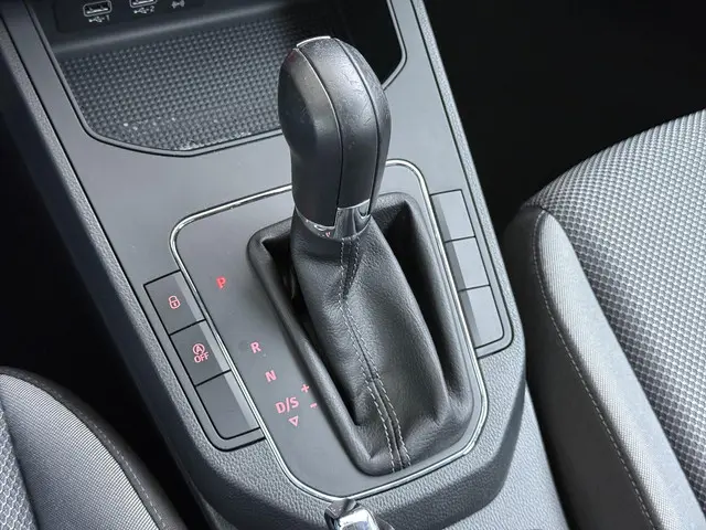 SEAT Ibiza 1.0 TSI FR Business Intense 2018 Benzine 34