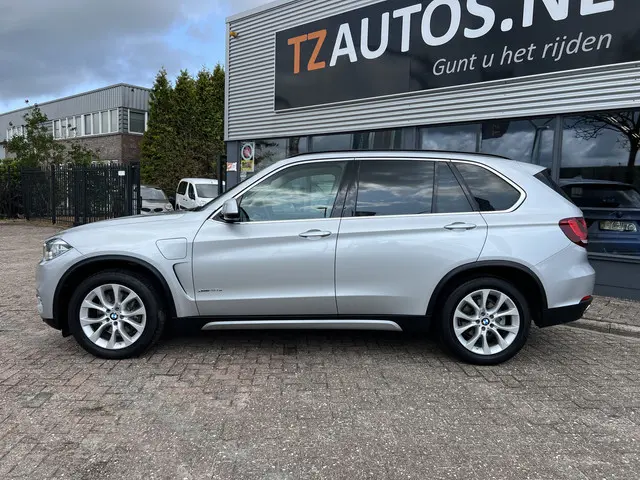 BMW X5 xDrive40e High Executive 2015 Hybride Benzine 2