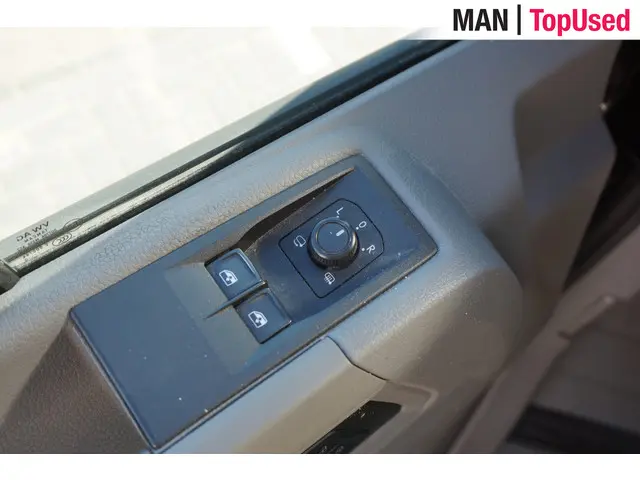 MAN TGE 3.140 2021 Diesel 16