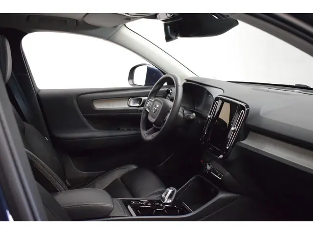 Volvo XC40 T3 163pk AUT8 Inscription 2021 Benzine 19