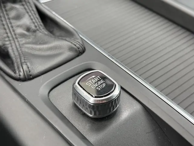 Volvo XC60 2.0 T5 Momentum 2019 Benzine 26