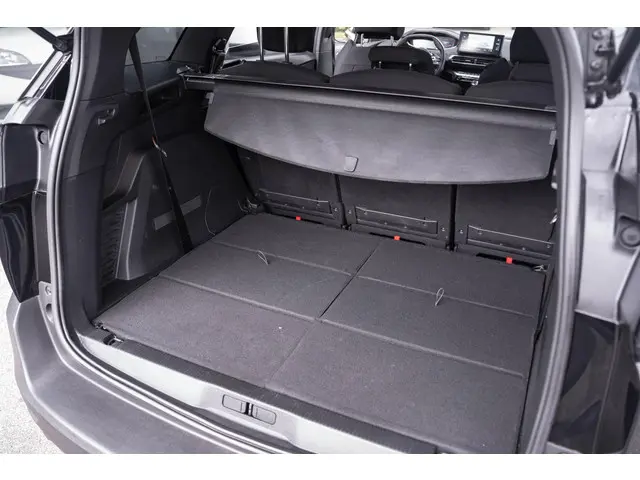 Peugeot 5008 1.5 HDI 2022 Diesel 11