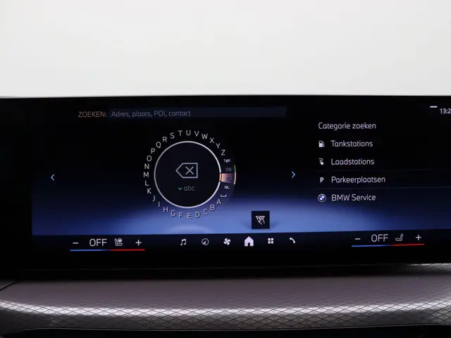 BMW 3 Serie Sedan 330e 2025 Hybride Benzine 14