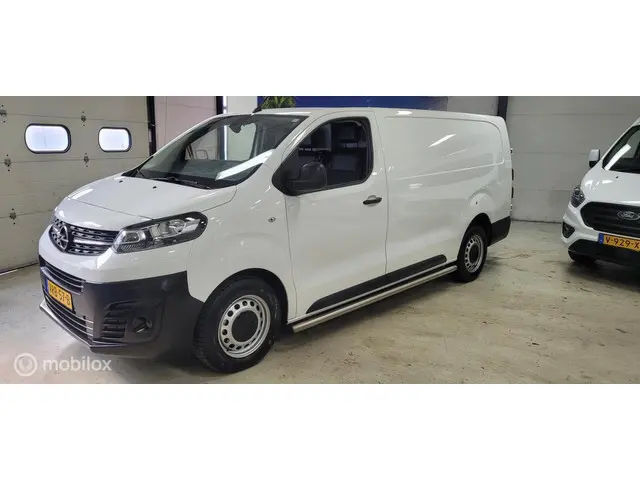 Opel Vivaro 2