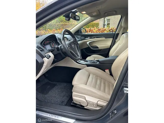 Opel Insignia Sports Tourer 1.6 T Cosmo 2014 Benzine 9