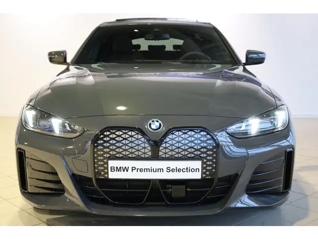 BMW i4 eDrive40 2025 Elektrisch 4