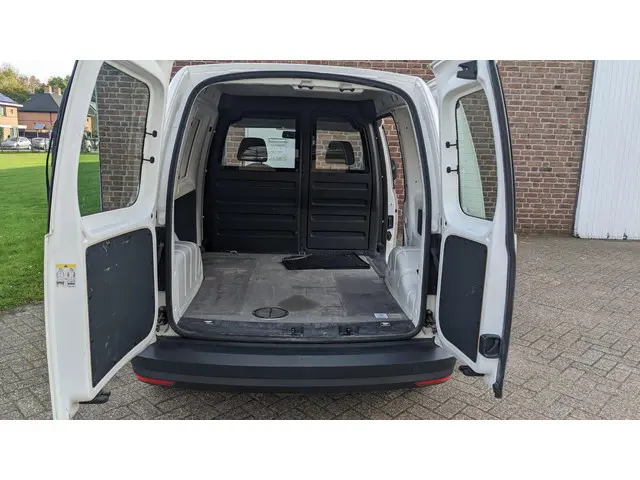 Volkswagen Caddy 2.0 TDI - airco - 1e eign. - 75KW 2016 Diesel 8