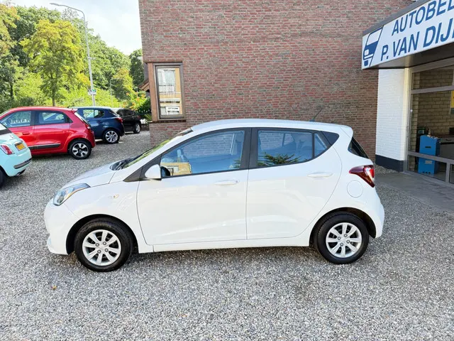 Hyundai i10 1.0i Comfort 2018 Benzine 3