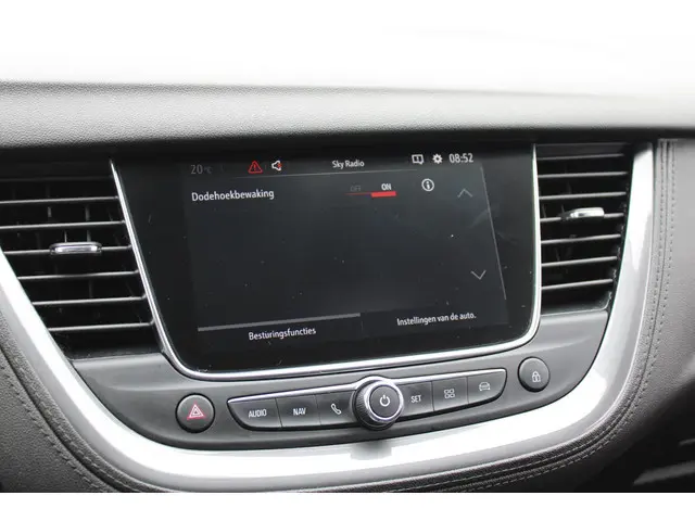 Opel Grandland X 1.2T 130 INNOVATION 2020 Benzine 26