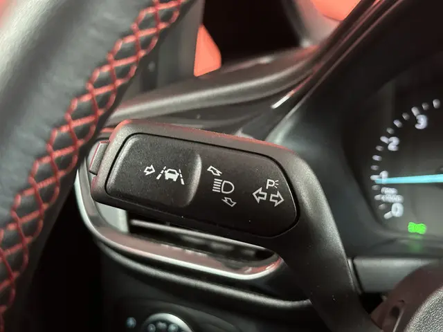 Ford Fiesta 1.0 EcoBoost ST-Line X 2021 Benzine 32