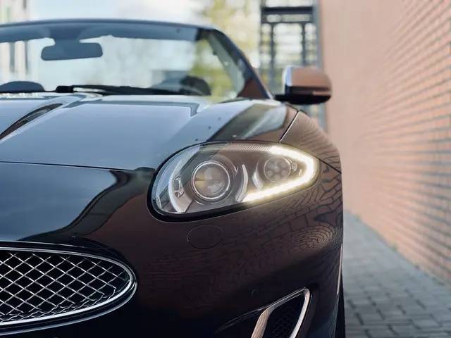Jaguar XK 5.0 V8 Convertible Portfolio 2013 Benzine 18